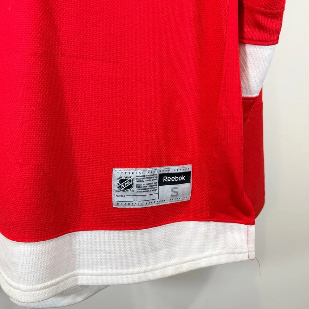 2012 Detroit Red Wings jersey small - Picture 4 of 5